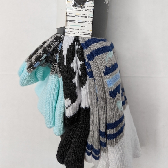 🎉 3 for 15 NWT Sock Hub 3 pack crew socks - Picture 2 of 5